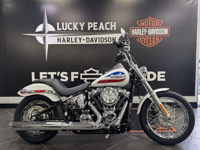 2026 Harley-Davidson® Super Glide® White Onyx Pearl