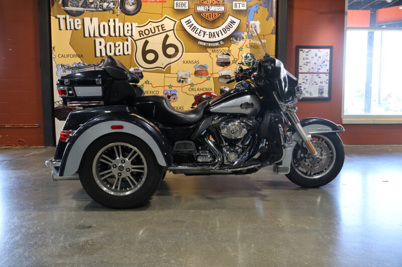FLHTCUTG 2013 Tri Glide™ Ultra Classic®