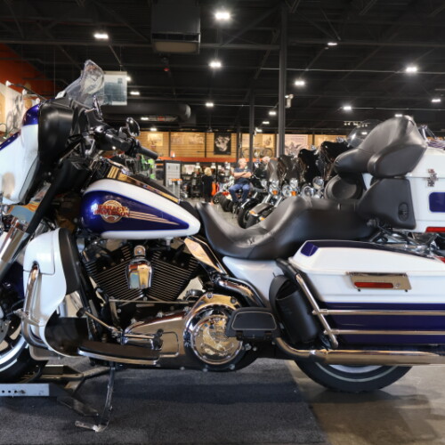 FLHTCU 2007 Electra Glide® Ultra Classic® thumb 3