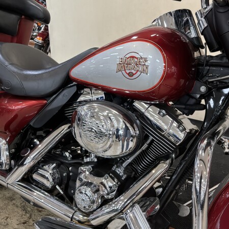 FLHTCI 2004 Electra Glide® Classic thumb 2