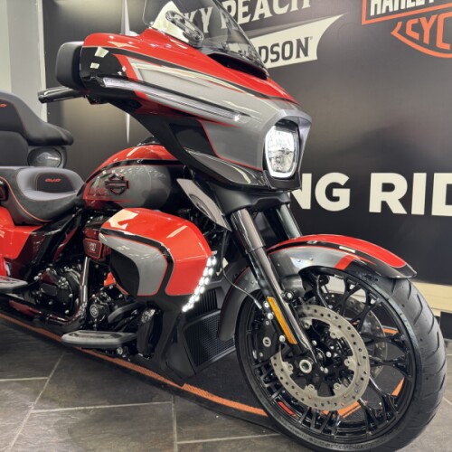 2026 Harley-Davidson® CVO Street Glide 3 Limited Citrus Heat CVO Tri-Tone thumb 0