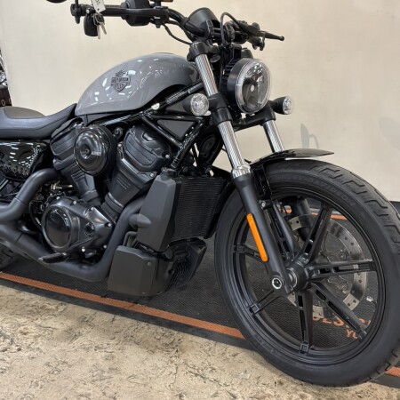 RH975 2025 Nightster™ thumb 2