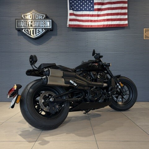 2025 Harley-Davidson® Sportster™ S Vivid Black thumb 0