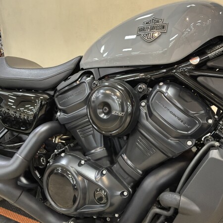 RH975 2025 Nightster™ thumb 0