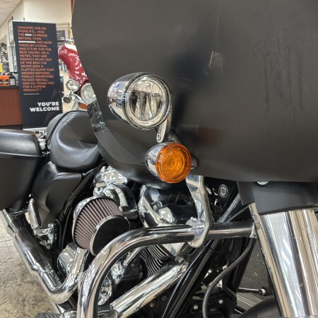 FLTRXS 2017 Road Glide® Special thumb 2