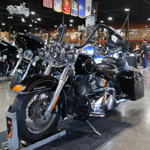 FLSTC 2015 Heritage Softail® Classic thumb 1