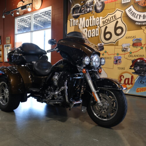 FLHTCUTG 2013 Tri Glide™ Ultra Classic® thumb 2