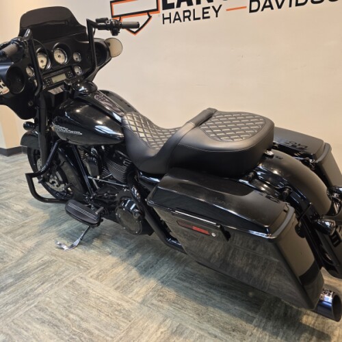 2012 Harley-Davidson® Street Glide®  Vivid Black FLHX thumb 0