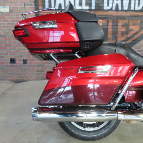 2018 Harley-Davidson® Ultra Limited FLHTK thumb 1