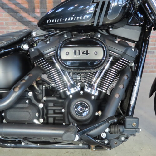 2024 Harley-Davidson® Street Bob® 114 FXBBS thumb 2