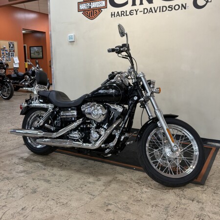 FXDC 2013 Super Glide® Custom thumb 3