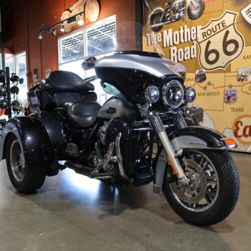 FLHTCUTG 2013 Tri Glide™ Ultra Classic® thumb 2