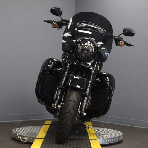 2025 Harley-Davidson® Road King® Special Vivid Black thumb 1