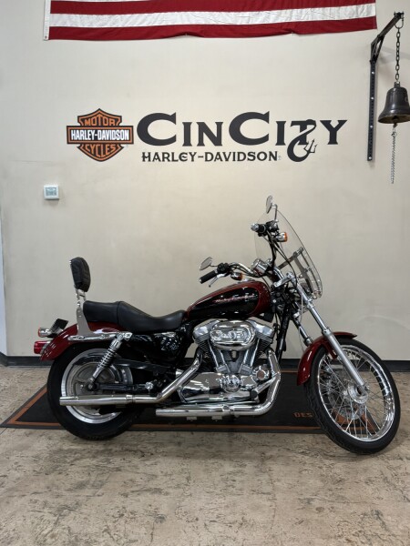 XL 883C 2006 Sportster® 883 Custom