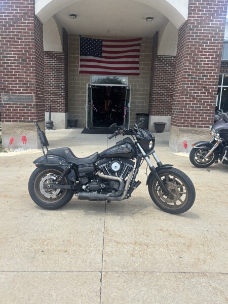 2017 Harley-Davidson® Low Rider® S Vivid Black