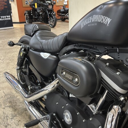 XL883N 2012 Iron 883™ thumb 0