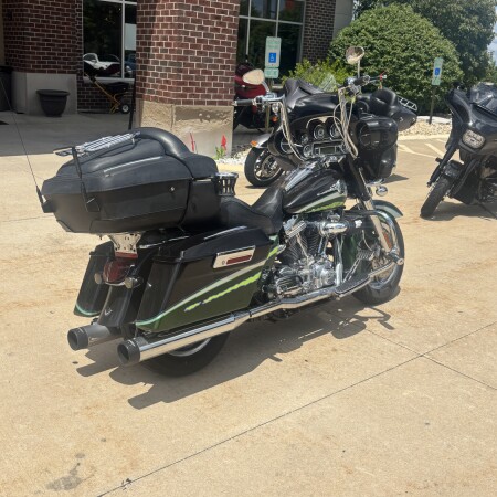 2006 Cvo Ultra Classic Electra Glide EMERALD GREEN/GREEN W/PINSTRIPE thumb 2