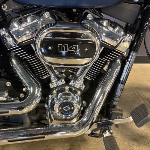 2018 Harley-Davidson® Breakout® 114 FXBRS thumb 3