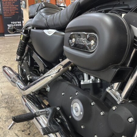 XL883N 2012 Iron 883™ thumb 1