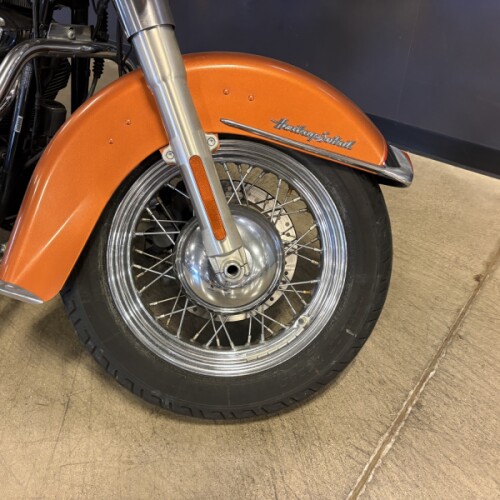2016 Harley-Davidson® Heritage Softail® Classic FLSTC thumb 2