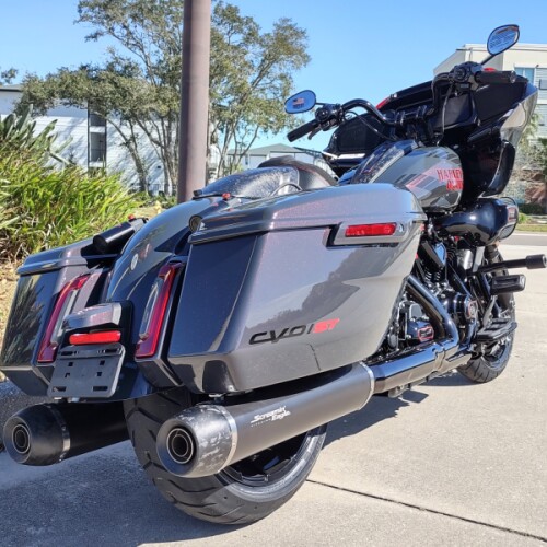 Harley-Davidson® CVO Road Glide ST 2026 thumb 1