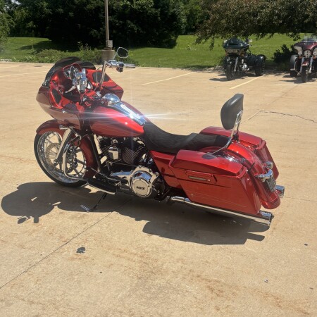 2013 Harley-Davidson® Road Glide® Custom Candy Orange thumb 1
