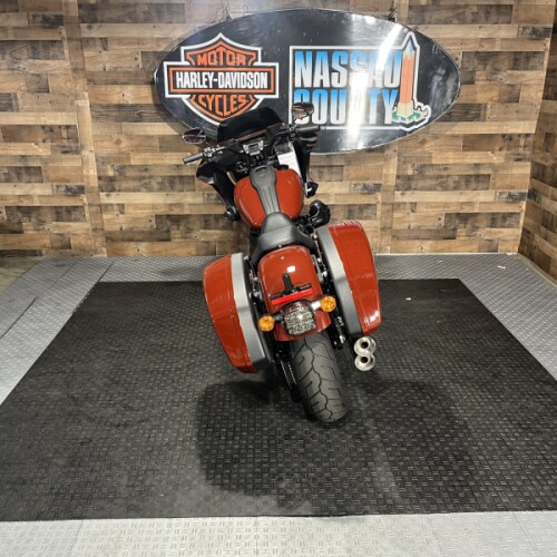 2024 Harley-Davidson<sup>®</sup> Low Rider<sup>®</sup> ST Red Rock thumb 1