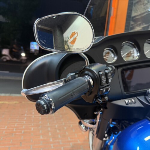 2021 Harley-Davidson® Electra Glide® Revival™ Hi-Fi Blue/Birch White thumb 0