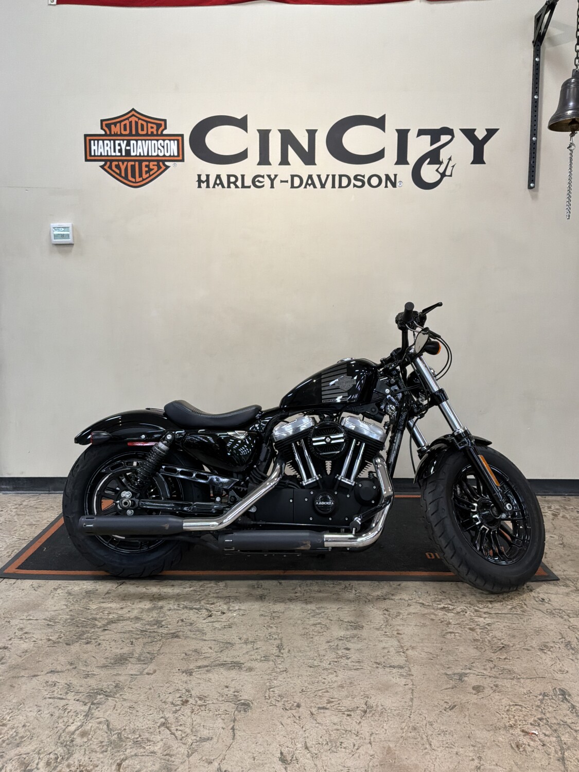 XL 1200X 2016 Forty-Eight®