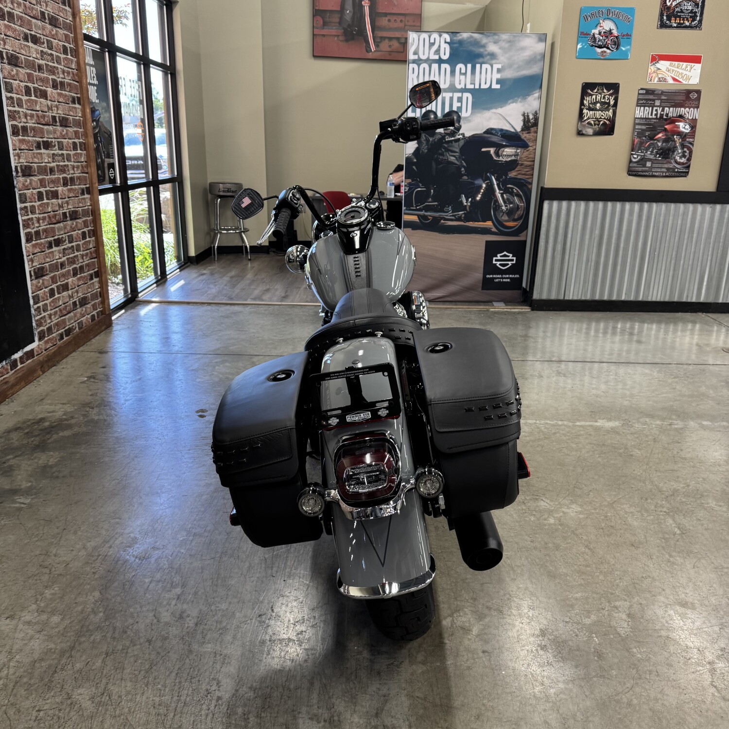2026 Harley-Davidson® Heritage Classic® FLHC, photo 8