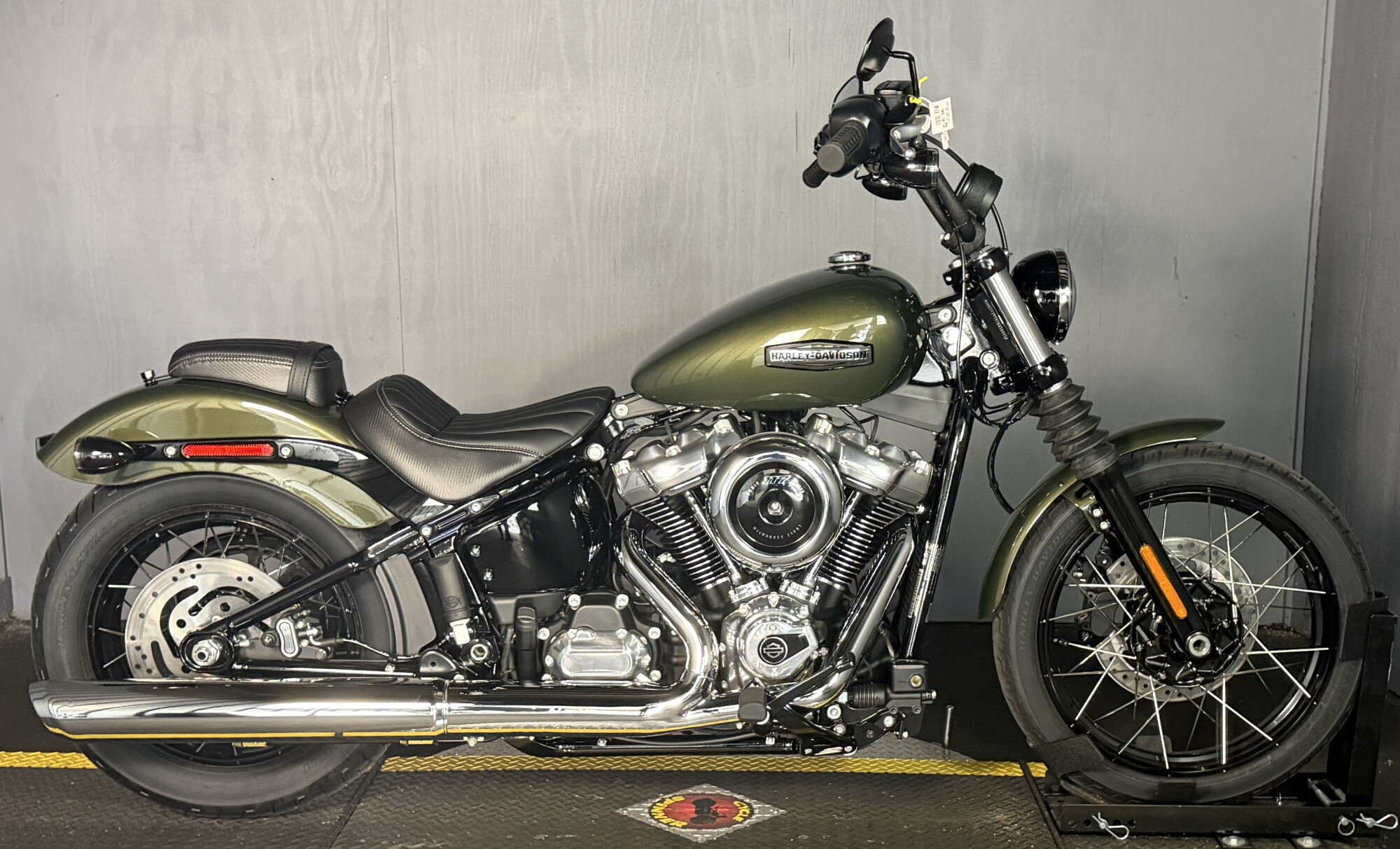 2026 FXBB  Street Bob®