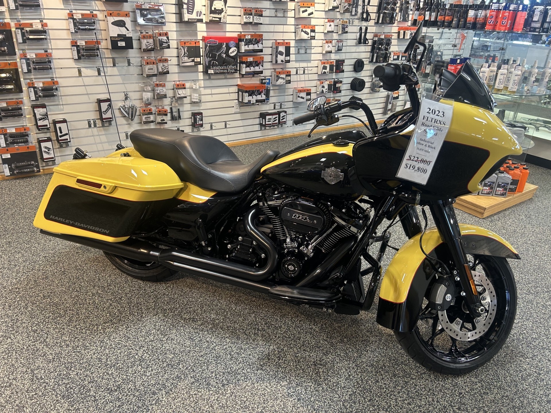 2023 Harley-Davidson® FLTRXS Road Glide™ Special