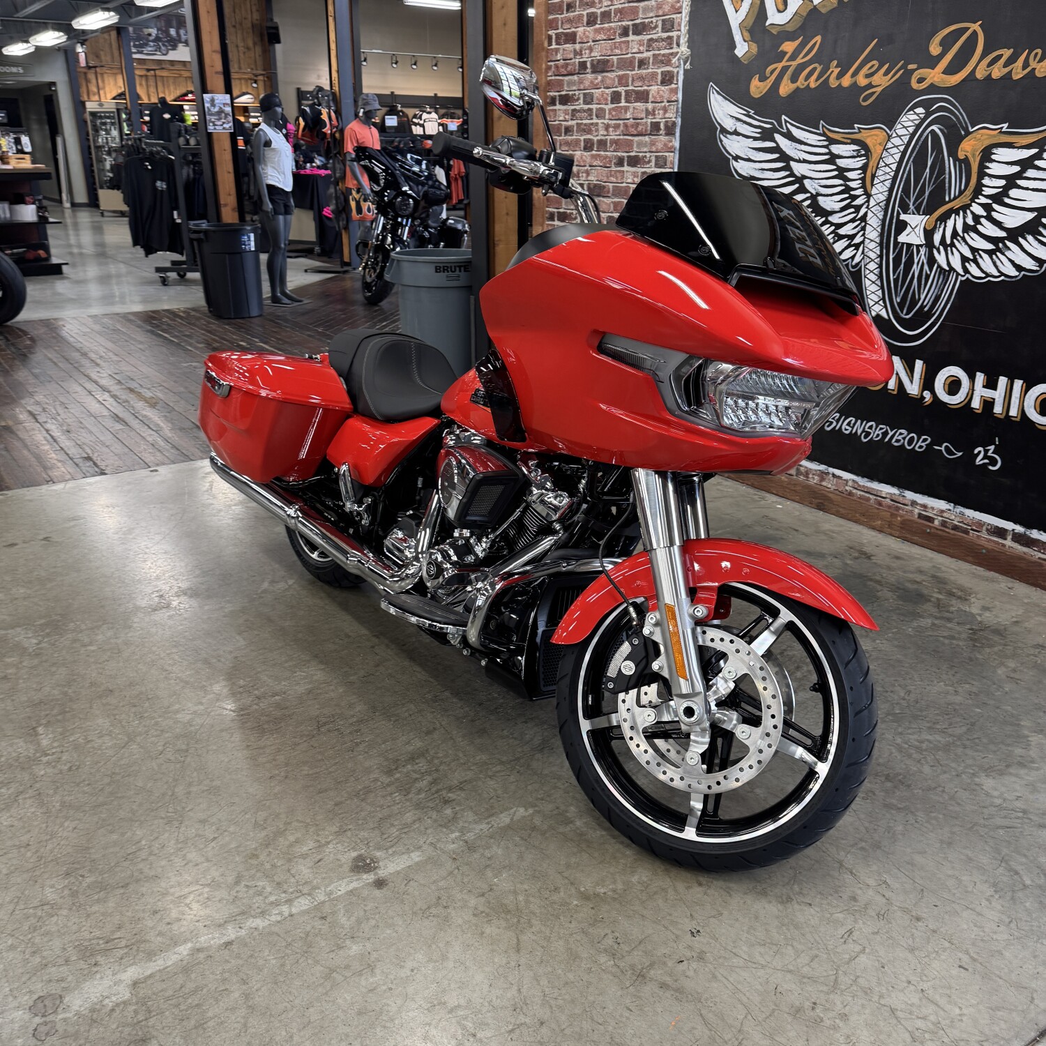 2026 Harley-Davidson® Road Glide® FLTRX, photo 15
