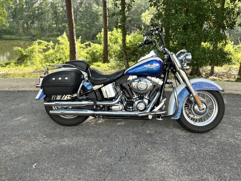  2010 Softail® Deluxe