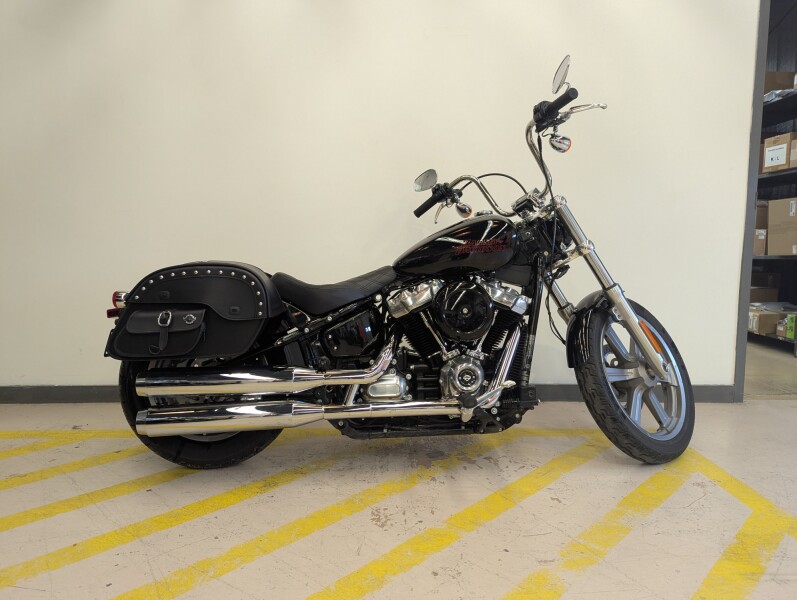 2023 Harley-Davidson® Softail® Standard - Vivid Black (Chrome Trim)