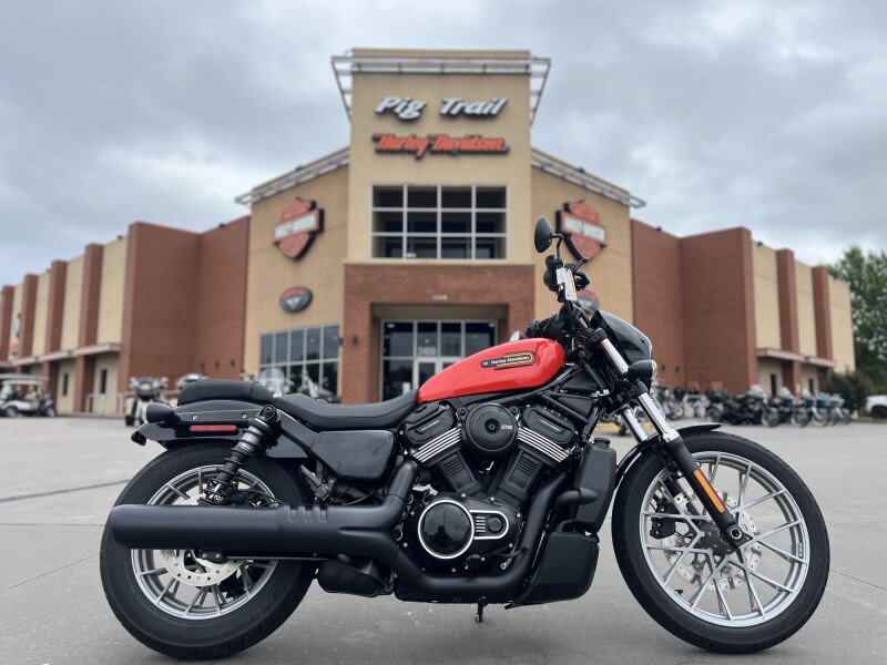 2026 Harley-Davidson® RH975S Nightster® Special Blood Orange 