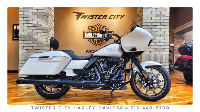2023 Harley-Davidson® Road Glide® ST, FLTRXST