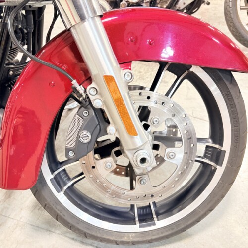 2017 FLHXS Harley-Davidson® Street Glide® Special Velocity Red Sunglo thumb 2