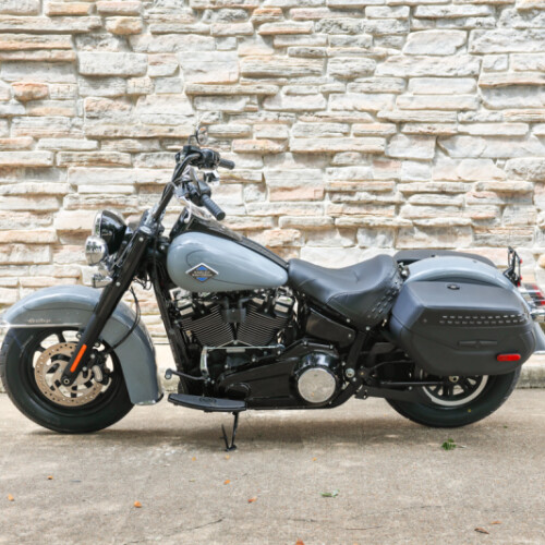 2026 Harley-Davidson® Heritage Classic® FLHC thumb 1