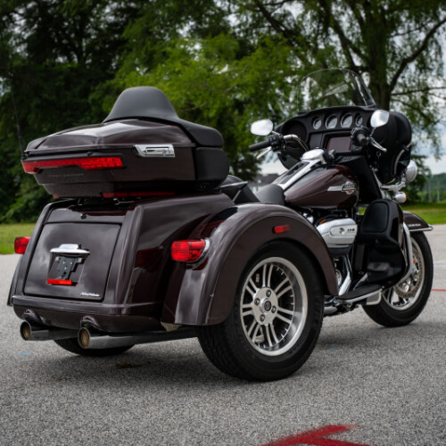 2022 Harley-Davidson Tri Glide Ultra FLHTCUTG thumb 2