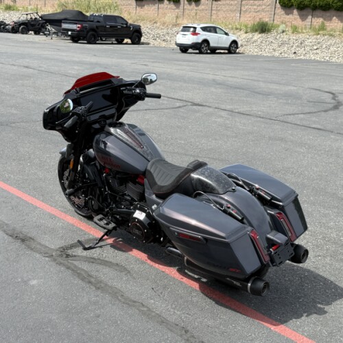 FLHXSTSE 2026 CVO Street Glide ST thumb 1