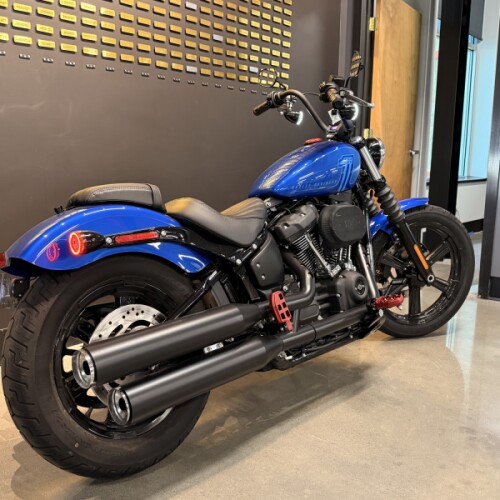 2024 Harley-Davidson® Street Bob® 114 Blue Burst thumb 0
