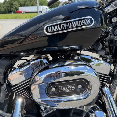 2010 Harley-Davidson® Sportster® 1200 Low Black thumb 0