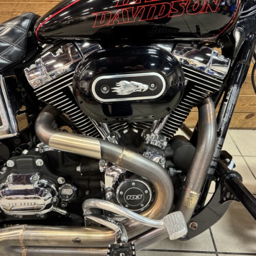 2015 Harley-Davidson® Low Rider® Vivid Black FXDL thumb 2