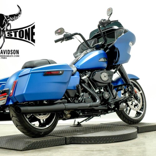2026 Harley-Davidson® Road Glide® Aurora Blue Denim Black Trim thumb 3