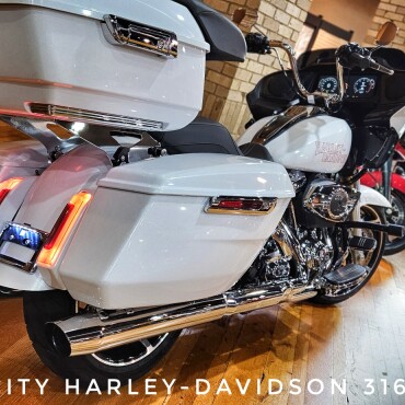 2024 Harley-Davidson® Road Glide®, FLTRX thumb 1