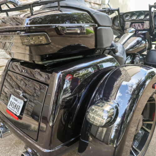 2021 Harley-Davidson® CVO™ Tri Glide® Charred Crimson thumb 0