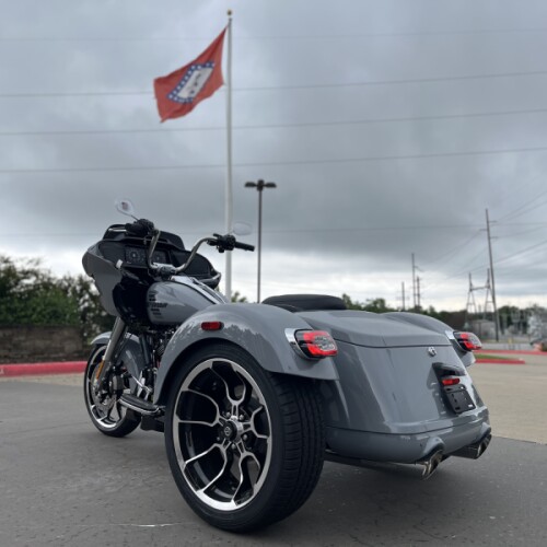 2026 Harley-Davidson® FLTRT Road Glide 3 DRK BILIARD GRY thumb 0