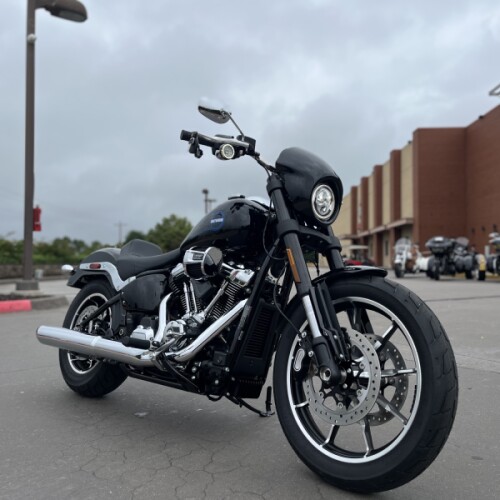 2026 Harley-Davidson® FXLRS Low Rider® S Vivid Black thumb 3