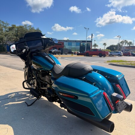 FLHX 2026 Street Glide® thumb 2